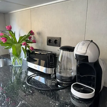 Happy Life Apart Otel 5*